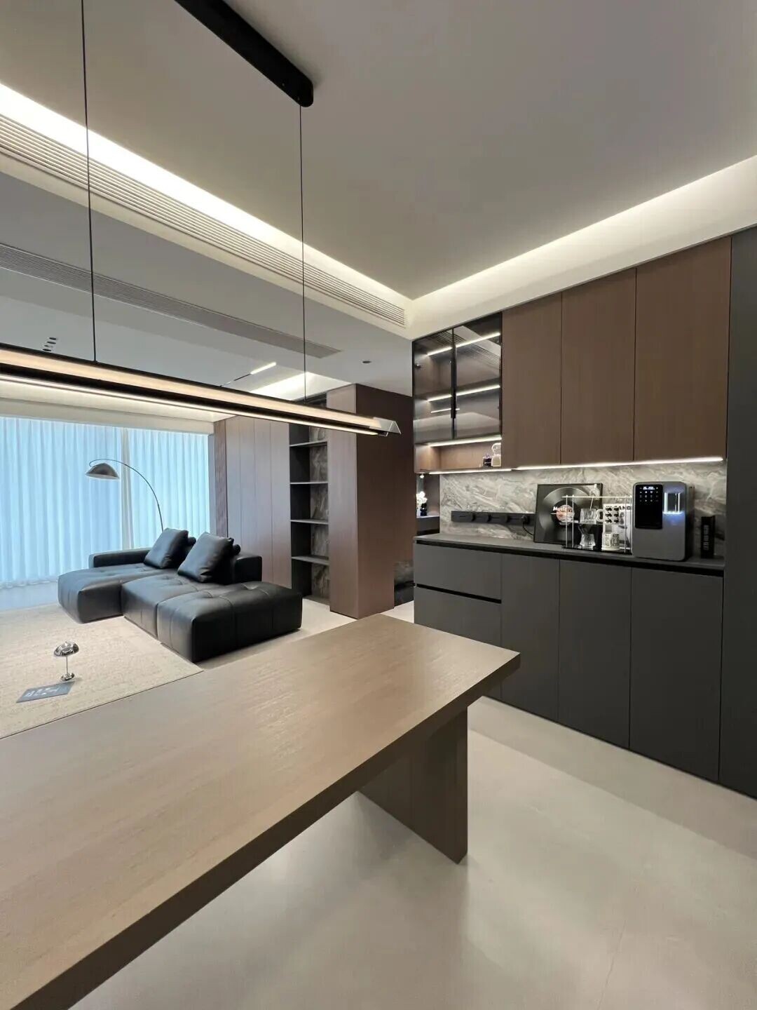 140㎡，轻硬装重软装，打造干干净净的舒适小家